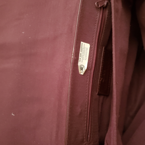 Etienne Aigner Maroon leather crossbody bag - Picture 3 of 4